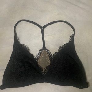Victoria’s Secret Lace Bralette Bra Size Medium Black Front Closure Padded